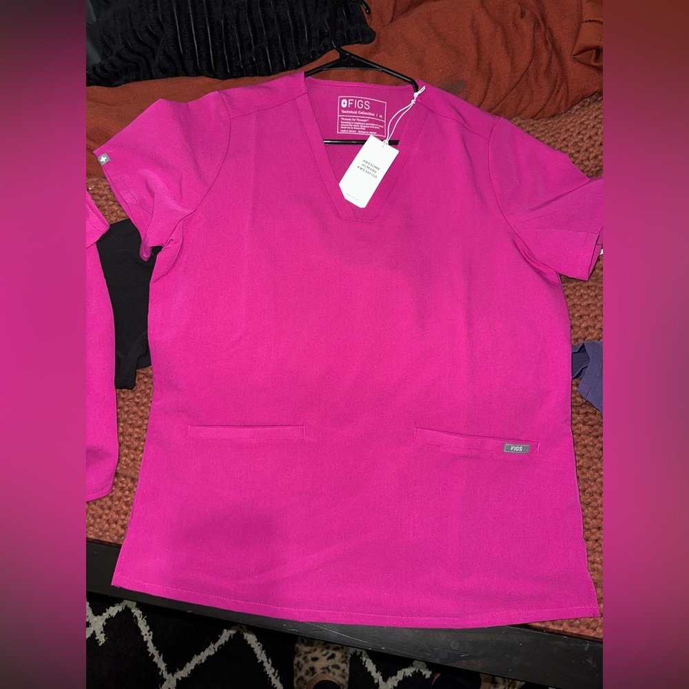 FIGS CASMA TOP med